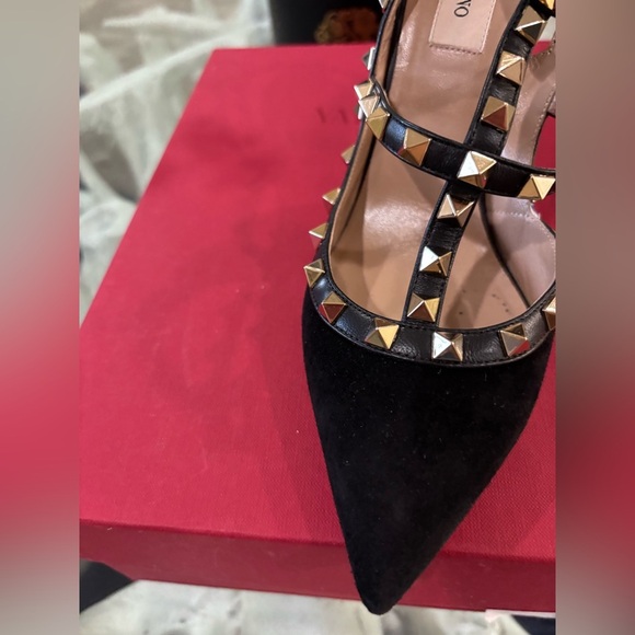 Authentic Valentino Garavani Rockstud in black suede and leather - Picture 4 of 12